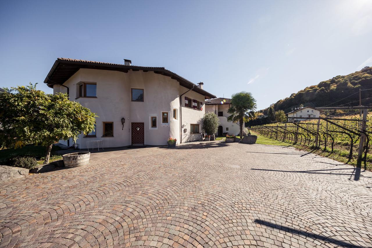 Weingut Dona Villa Appiano Sulla Strada Del Vino Kültér fotó